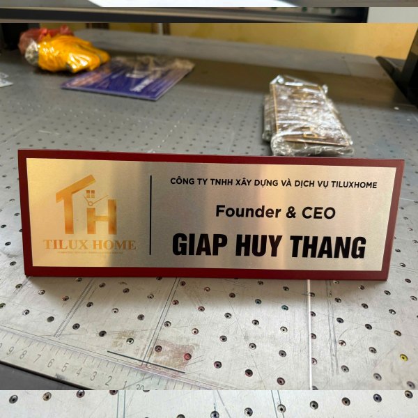 Biển chức danh