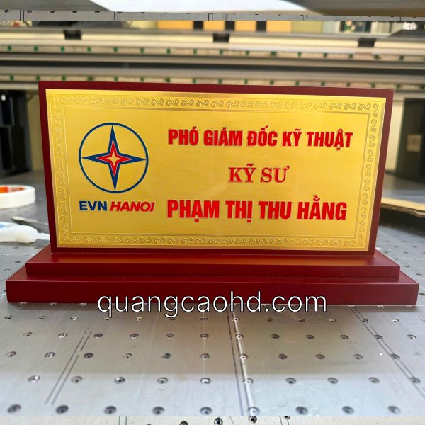 Biển chức danh