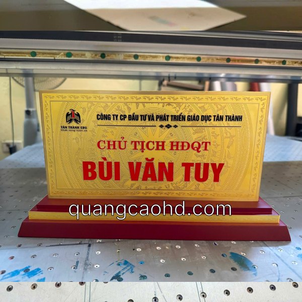 Biển chức danh