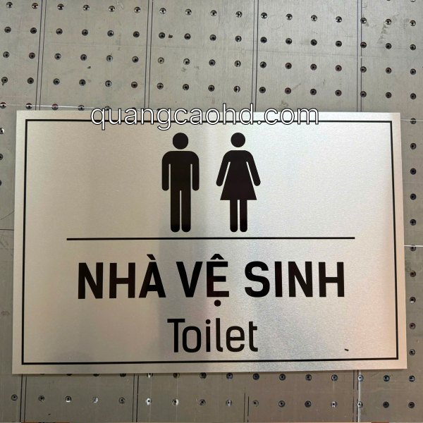 Biển nhà vệ sinh nam nữ